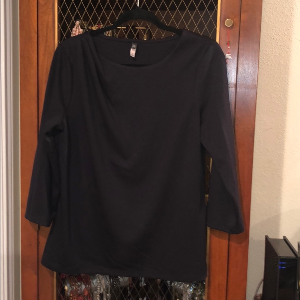 Ltd top